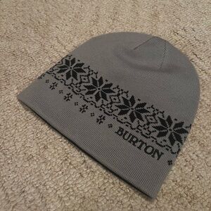 Reversible Burton grey/black stocking hat beanie